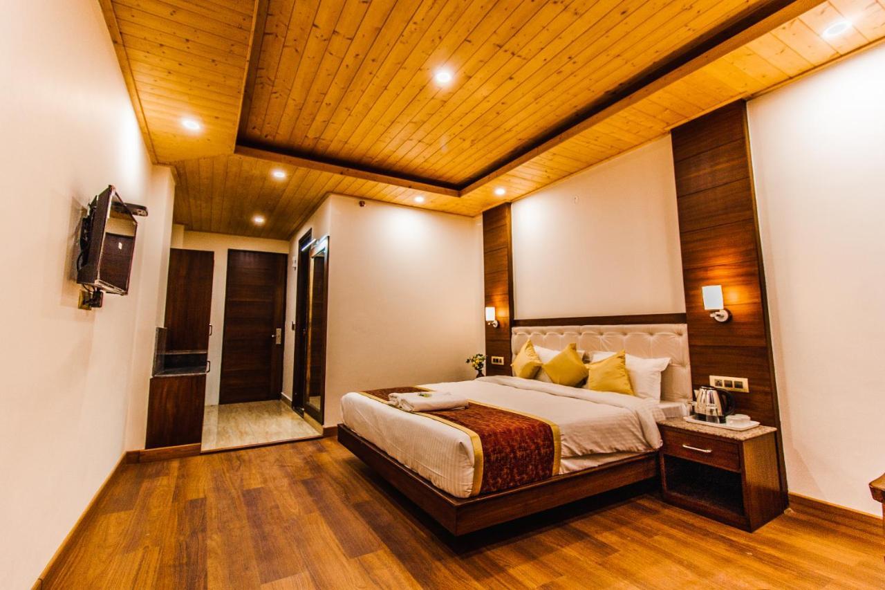 Misty Mountain Manali Hotel Ngoại thất bức ảnh