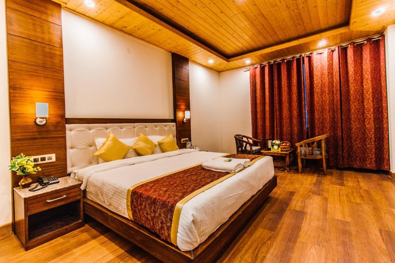 Misty Mountain Manali Hotel Ngoại thất bức ảnh